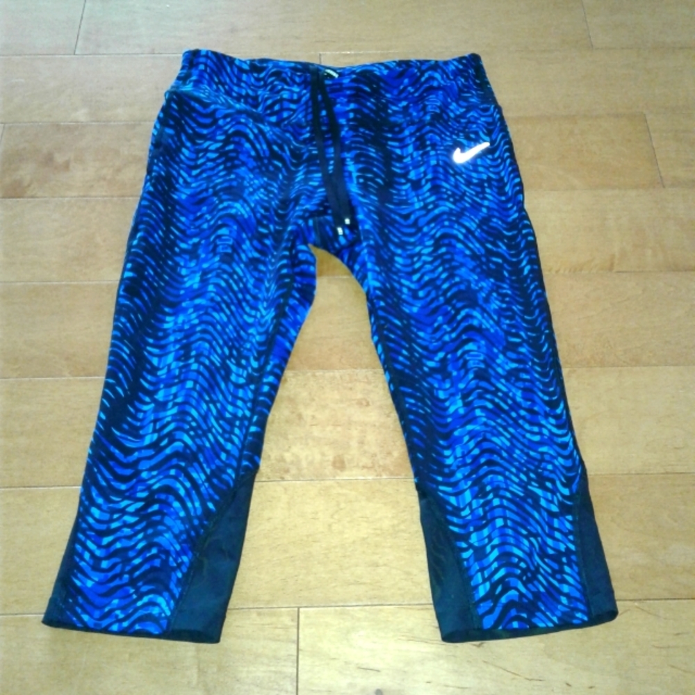 Nike Epic Lux Sidewinder Capri Running Tights Women’s sz M 719846-455